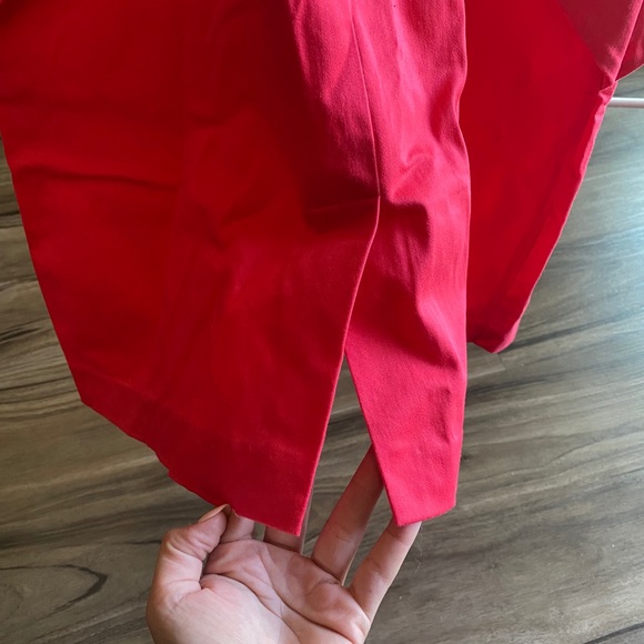 Vince Camuto | V-Neck Coral Sheath Dress - Sz 4 - Picture 3 of 3